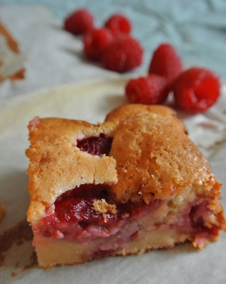grapefruit raspberry mascarpone cake